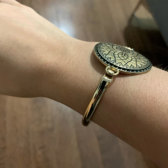 Boutique bracelet - Picture 4 of 6